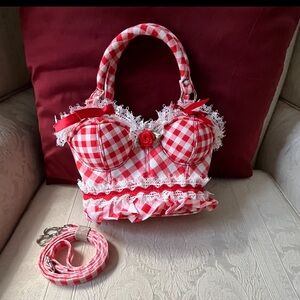 ADORABLE RED GINGHAM COVERED HONEY DRAWL BUSTIER SHOULDER HANDBAG  NEW